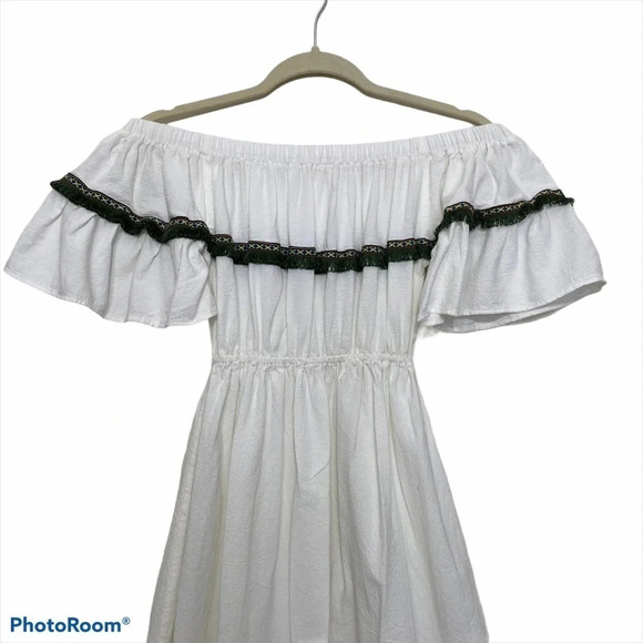 Women’s Off the shoulder white ruffle maxi dress - Picture 2 of 7